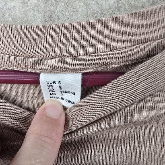 Womens S Blush Bell Sleeve Top Rayon/Spandex Small - Picture 3 of 7